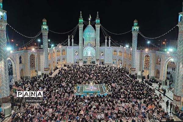 مراسم احیای شب قدر در حرم حضرت محمد هلال بن علی(ع) آران و بیدگل