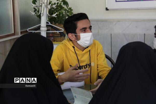 برگزاری اولین نشست هیات رئیسه یازدهمین دوره مجلس دانش‌آموزی در شهرکرد