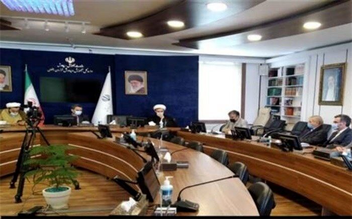 مدارس غیر دولتی با اشتراک تجربیات خود در راستای عملیاتی‌کردن سند تحول گام بردارند