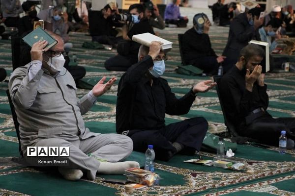 مراسم احیاء شب 19 ماه مبارک رمضان در مصلی بوشهر