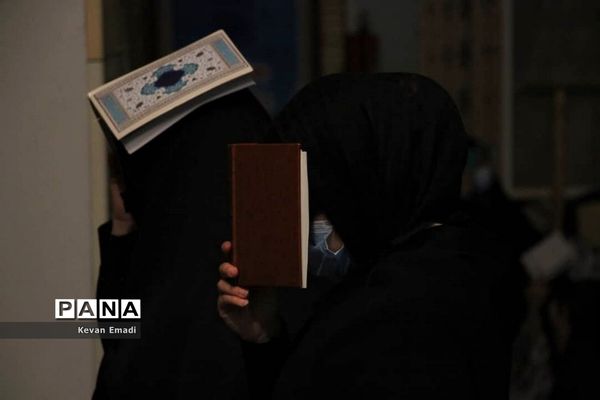 مراسم احیاء شب 19 ماه مبارک رمضان در مصلی بوشهر