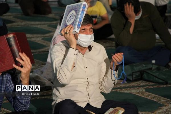 مراسم احیاء شب 19 ماه مبارک رمضان در مصلی بوشهر