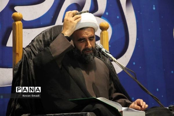 مراسم احیاء شب 19 ماه مبارک رمضان در مصلی بوشهر