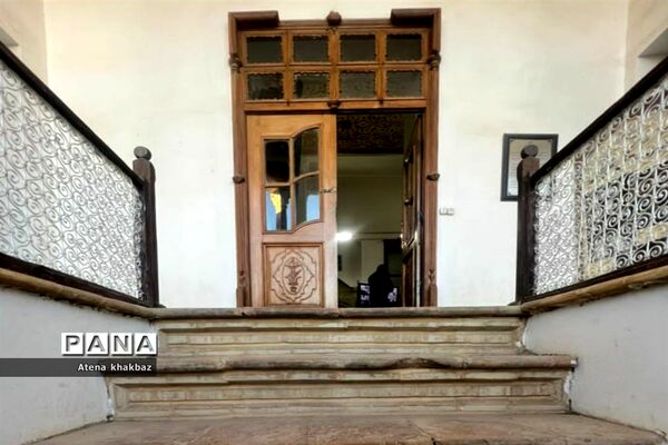 قلعه تاریخی سالار محتشم واقع در شهر خمین