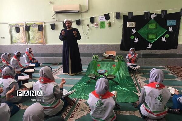 برگزاری محفل انس با قرآن درمدارس شادگان