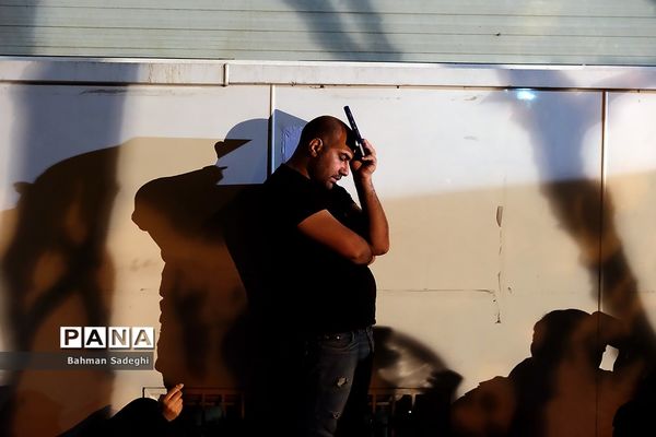 مراسم احیا شب بیست و یکم - خیابان ری