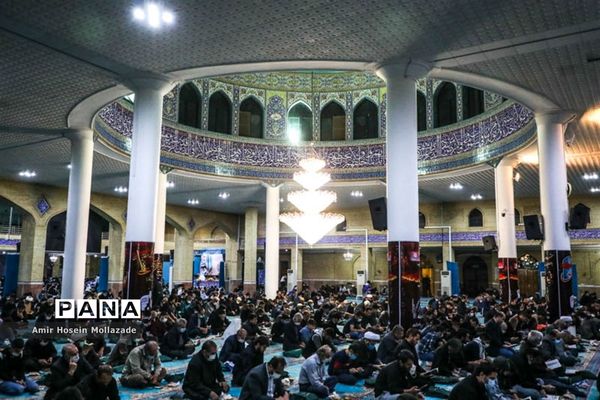 مراسم احیای شب  بیست و یکم در مصلی امام خمینی (ره)  ارومیه