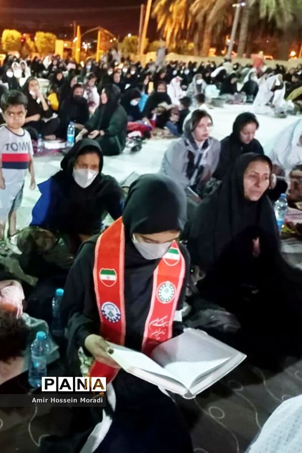 حضور دانش‌آموزان پیشتاز هرمزگانی در مراسم شب‌های قدر