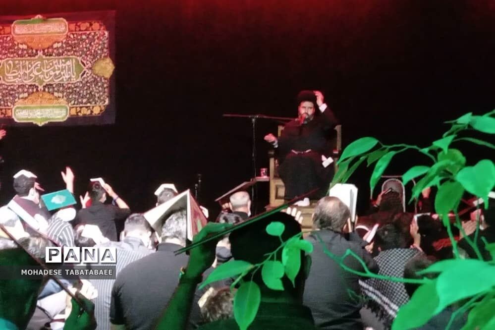 مراسم شب قدر در تپه نورالشهدا شهرستان پردیس