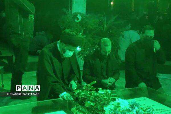 مراسم شب قدر در تپه نورالشهدا شهرستان پردیس