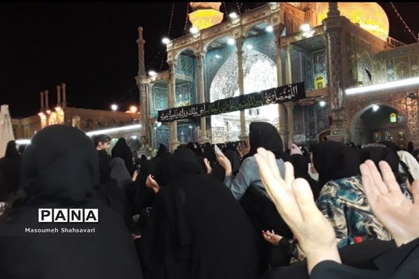 نوای «الهی العفو» در مساجد و تکایای قم طنین انداز شد