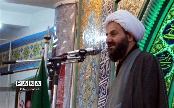 سپاه مایه اقتدار جهان اسلام است