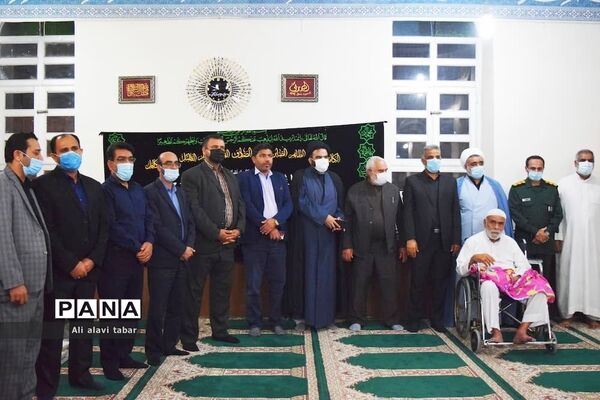 افطاری ساده در جزیره شیف