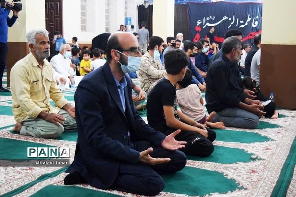 افطاری ساده در جزیره شیف