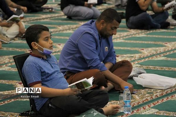 مراسم احیا دومین شب از لیالی پرفیض قدر در مصلی بوشهر
