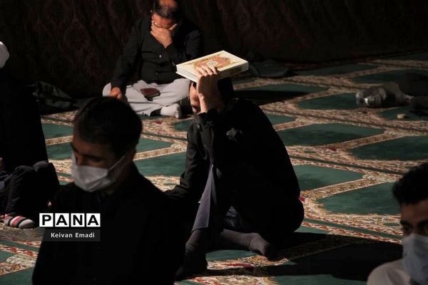 مراسم احیا دومین شب از لیالی پرفیض قدر در مصلی بوشهر