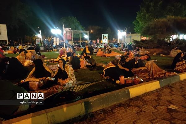 مراسم احیا شب بیست و یکم ماه مبارک رمضان در امامزاده حسین (ع) قزوین