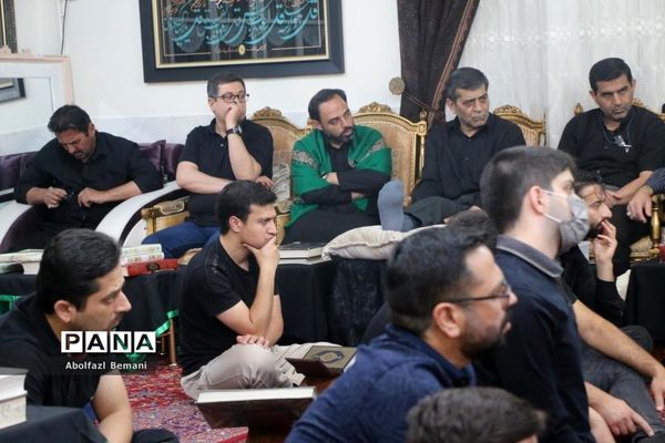 مراسم عزاداری شهادت امام علی(ع) در منزل شهید معماریان
