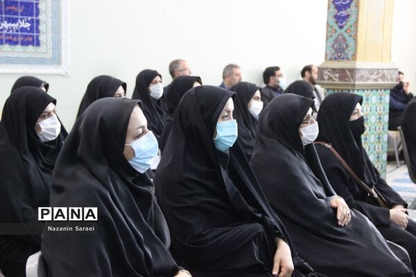 جلسه ستاد اقامه نماز و هماهنگی راهپیمایی روز جهانی قدس در آموزش و پرورش اسلامشهر