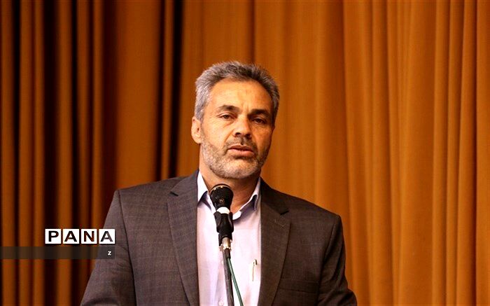 تبیین آیین‌نامه طرح رتبه‌بندی معلمان توسط مدیرکل آموزش و پرورش استان کرمان