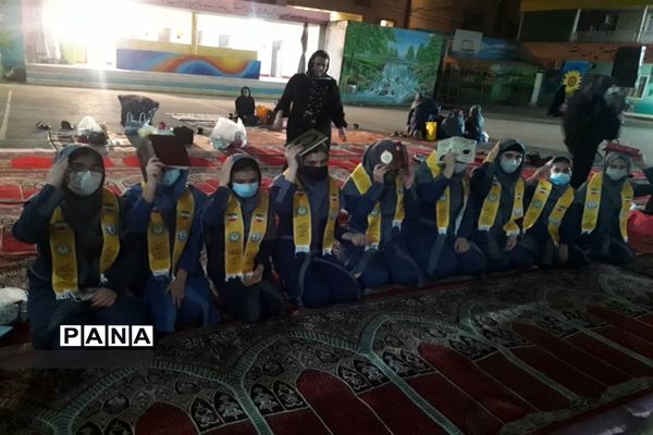 برپایی آیین احیای شب قدر در دبیرستان هیأت امنایی پاینده اهواز