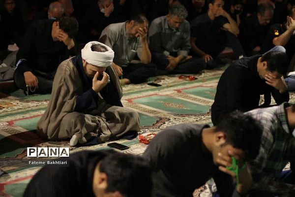 مراسم احیای شب بیست و سوم ماه رمضان در شهرری