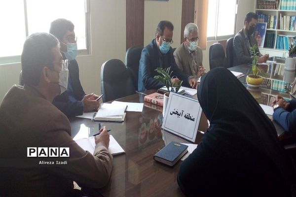 جلسات میز شهرستان‌ها و مناطق معاونت پرورشی و فرهنگی اداره‌کل آموزش و پرورش استان بوشهر