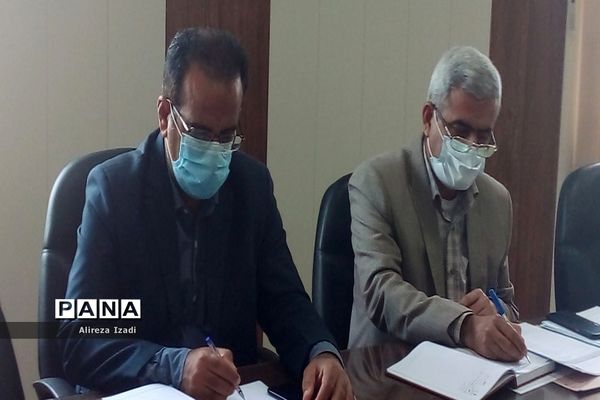 جلسات میز شهرستان‌ها و مناطق معاونت پرورشی و فرهنگی اداره‌کل آموزش و پرورش استان بوشهر