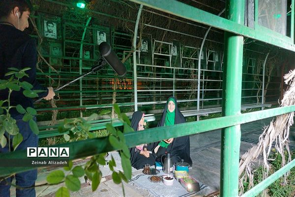 پشت صحنه فیلم کوتاه «میهمانی لاله»