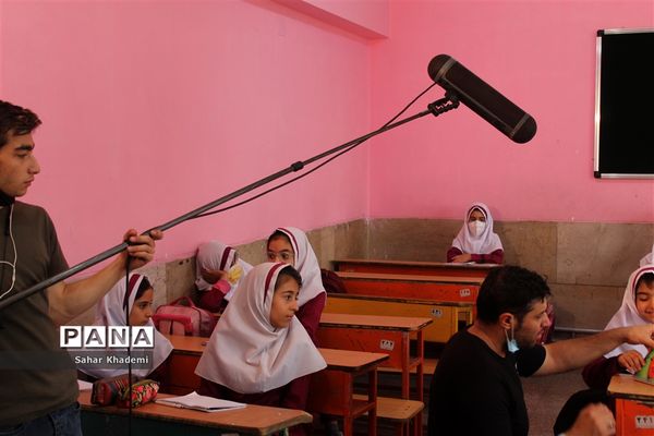 پشت صحنه فیلم کوتاه «میهمانی لاله»