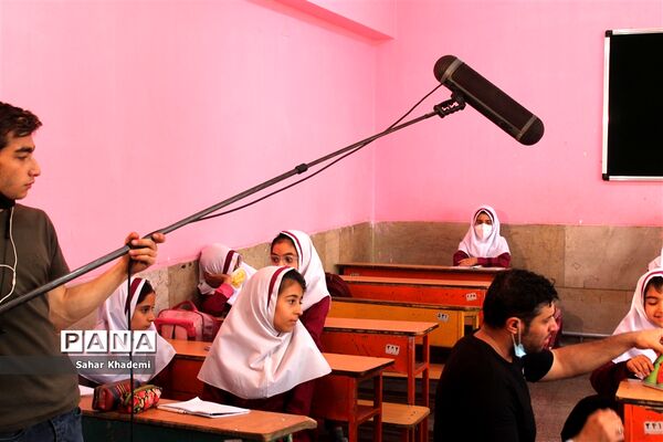 پشت صحنه فیلم کوتاه «میهمانی لاله»
