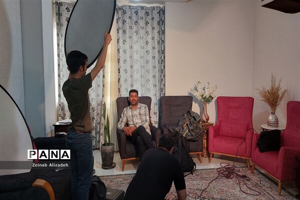 پشت صحنه فیلم کوتاه «میهمانی لاله»