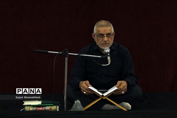 احیای شب بیست و سوم ماه رمضان در اهواز