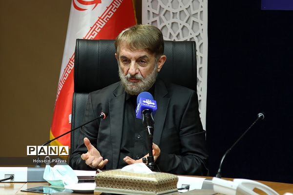 مراسم امضای تفاهم‌نامه طرح توسعه و تحول اجتماع‌محور ۲۰۲۰ محله کم‌برخوردار کشور