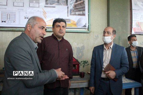 نمایشگاه دست‌ساخته‌ها و دستاوردهای دانش‌آموزی در گلوگاه