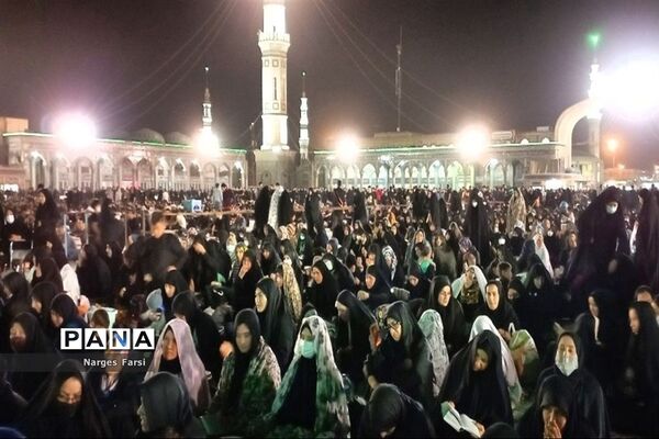 مراسم احیاء سومین شب قدر در قم-2