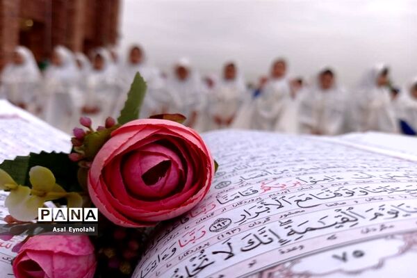 جشن تکلیف و افطاری دبستان شقایق شهریار