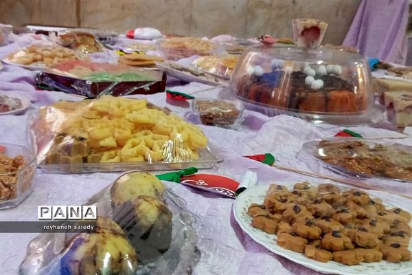 نمایشگاه دست‌سازه‌های هنری در دماوند