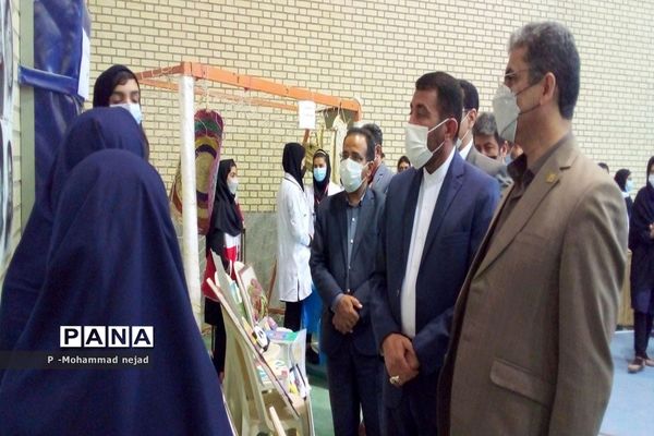 راه‌اندازی نمایشگاه هفته معرفی مشاغل در بوشهر