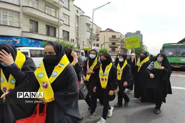 حضور پرشور نسل جدید در راهپیمایی روز قدس