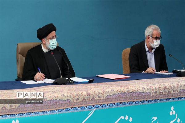 نشست هم‌اندیشی جمعی از فرهنگیان و فعالان حوزه تعلیم و تربیت کشور با رئیس جمهوری