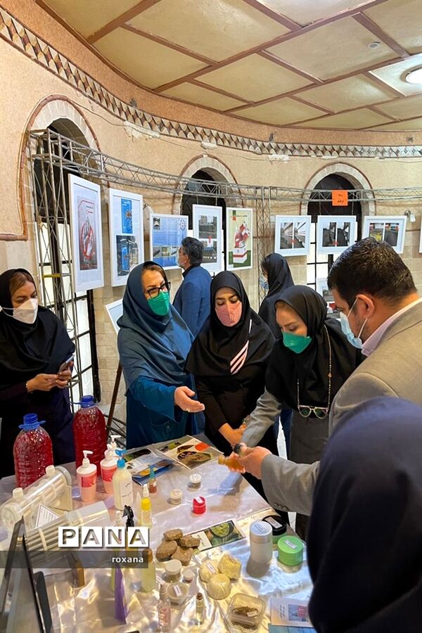 افتتاح نمایشگاه دست‌ساخت و دستاوردهای دانش‌آموزی در آبادان