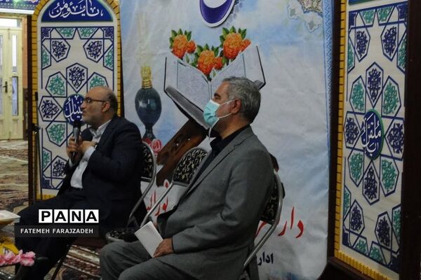 محفل نورانی انس با قرآن در مصلی شهر حسن‌آباد