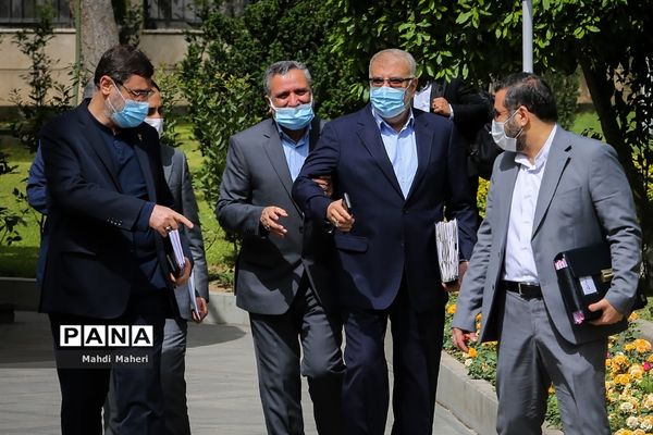 حاشیه جلسه هیات دولت