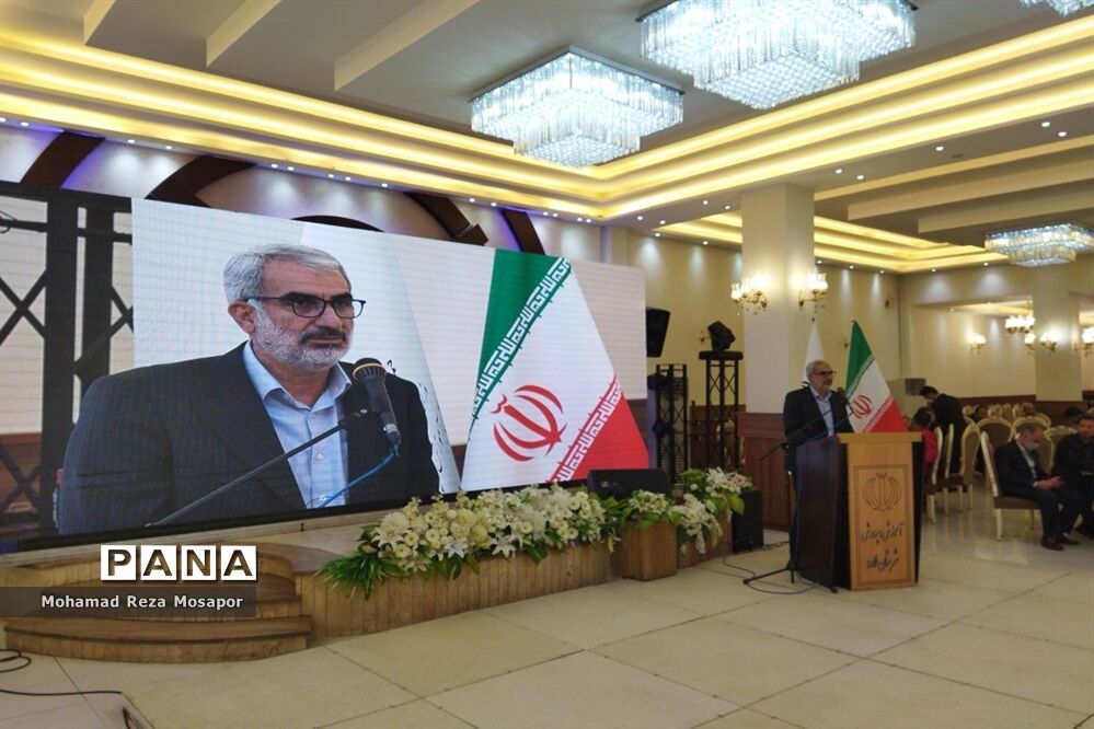 دومین اجلاس مجامع خیرین مدرسه‌ساز شهرستان‌های استان تهران