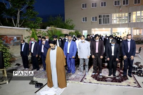 محفل انس باقرآن کریم در دارالقرآن دبیرستان نمونه دولتی زنده یاد حسینی