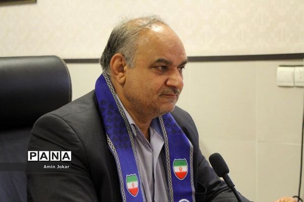 مرحله اول استانی مناظره دانش‌آموزی در استان فارس