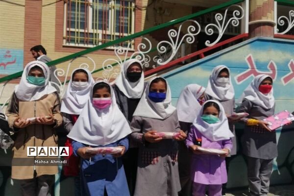 تقدیر از دانش‌آموزان فعال دبستان شهید‌سیفی شهرستان رباط کریم