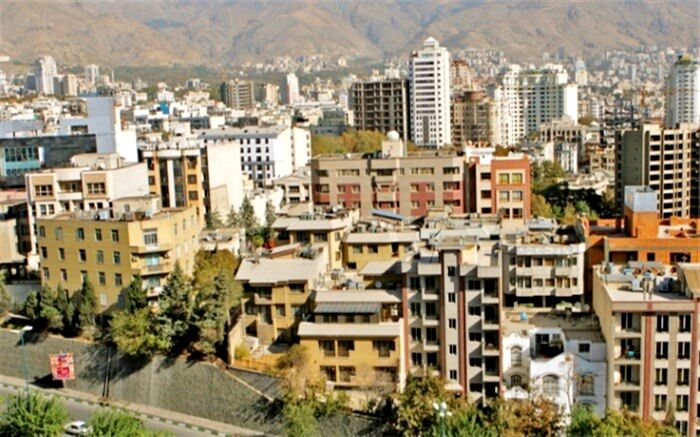 کاهش اندک قیمت هر متر خانه در فروردین امسال