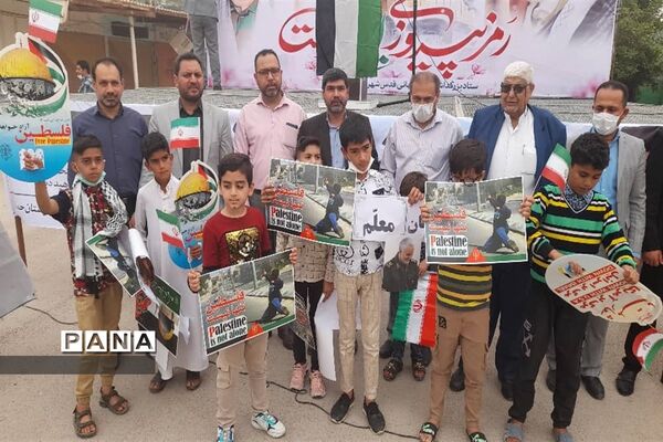 شرکت دانش‌آموزان شهرستان حمیدیه در راهپیمایی روز قدس